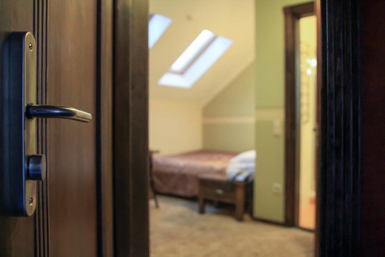 Arthotel Mini-Hotel Vorohta Szoba fotó